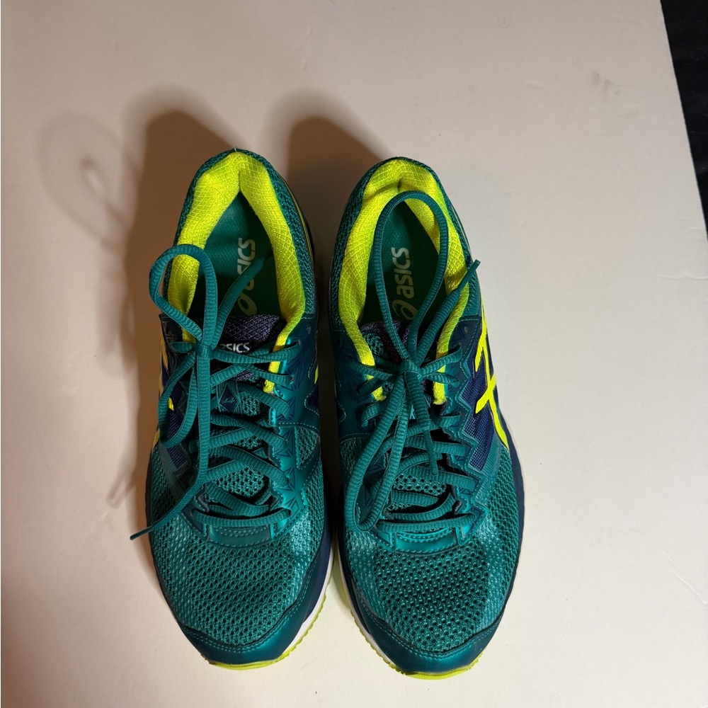 Women’s Asics Running Shoes Size 8.5 - Picture 4 of 6